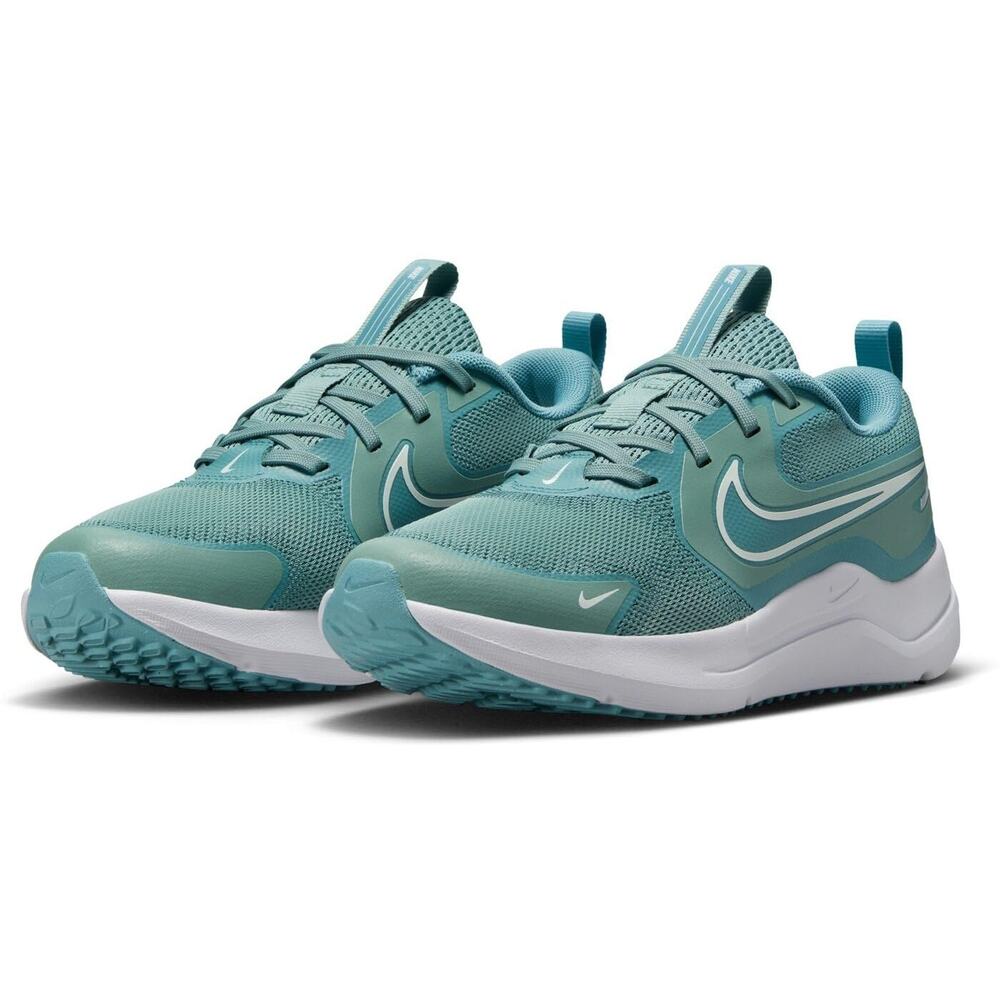 NWT Nike Big Kids Cosmic Runner Running Shoes Turquoise/White Size: 5.5
